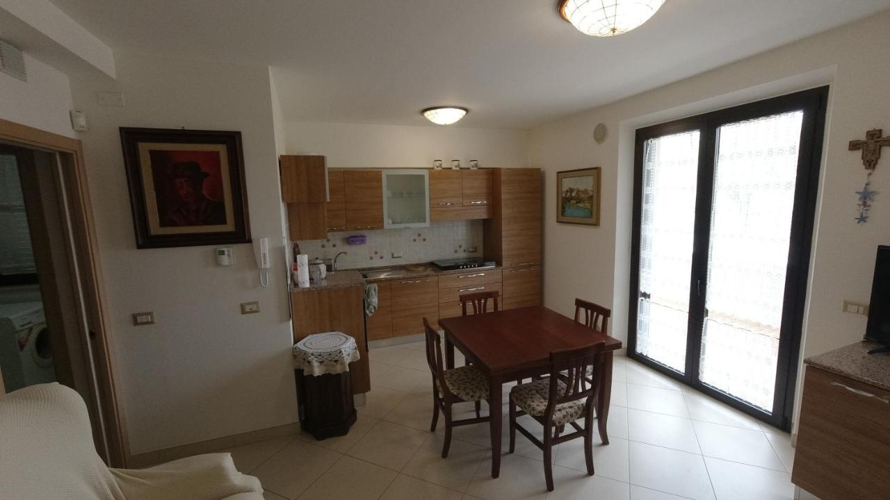 Appartamento Vicino Al Mare Marotta Exteriör bild
